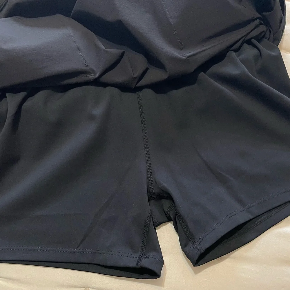 Black Cargo Skort—NWT - Picture 2 of 8